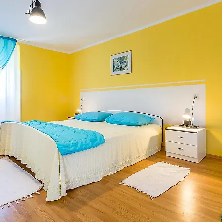 Holiday Valich Nyaraló Rakalj